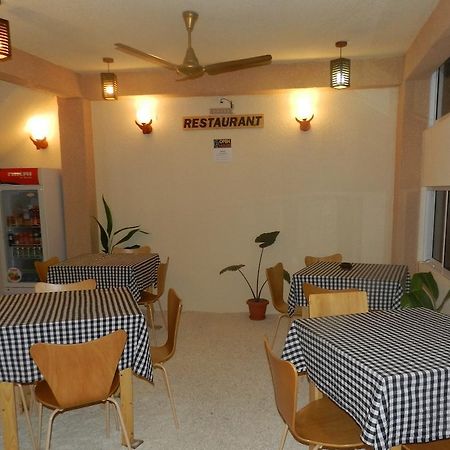 Arora Inn At Maafushi Island Maldives Buitenkant foto
